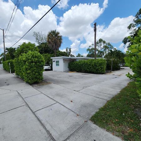 Private Aparment Studio In The Hard Of Miami Unit # 6 Opa-locka Exteriér fotografie